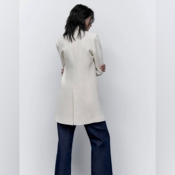 ZARA ECRU STRUCTURED COAT WITH GOLDEN BUTTONS - Picture 5 of 15